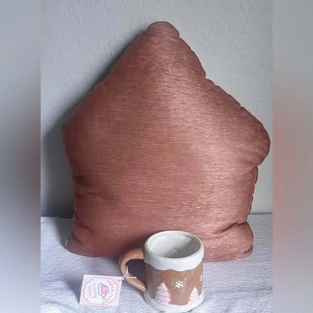 Cupcakes & Cashmere Gingerbread Set
